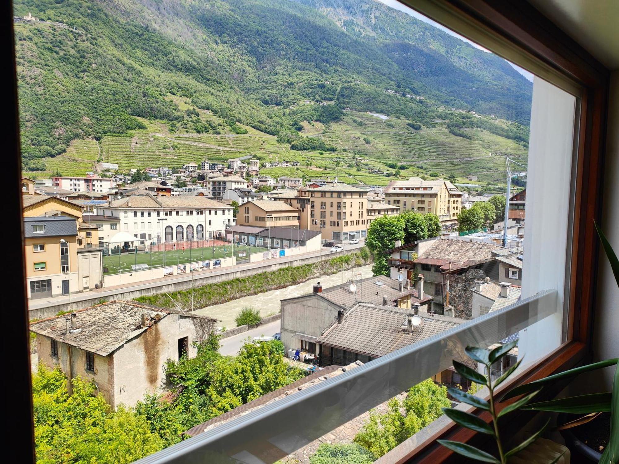 Ferienwohnung Alfiume B Tirano Exterior foto